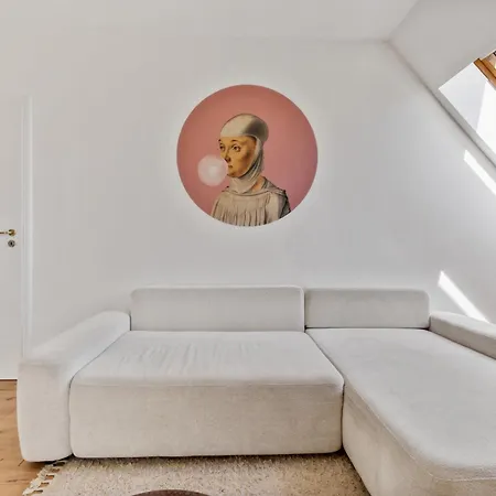Lam Bubblegum - Terrace - Ac Apartment Bratislava