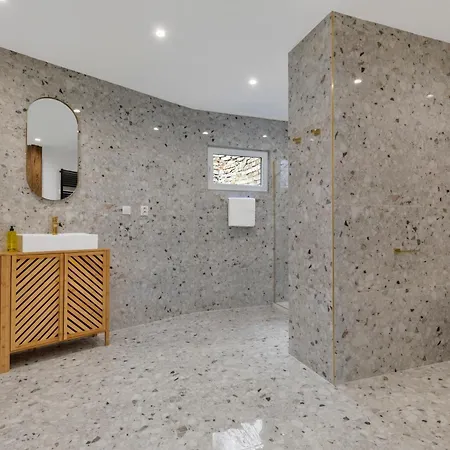 Lam Bubblegum - Terrace - Ac - Free Parking Apartmán *